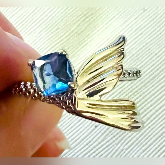 Bomb Party Ring—The Mermaid’s 🧜‍♀️ Tail - Picture 1 of 5
